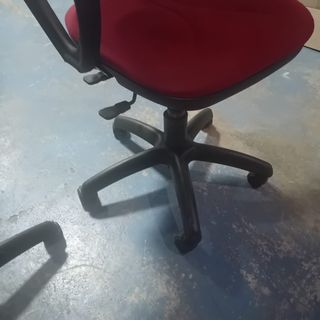 SILLÓN D OFICINA VARIOS COLORES 20 EUROS, CARTAGEN