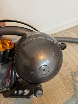 Aspiradora Dyson DC37