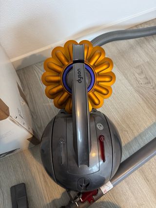 Aspiradora Dyson DC37