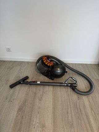 Aspiradora Dyson DC37