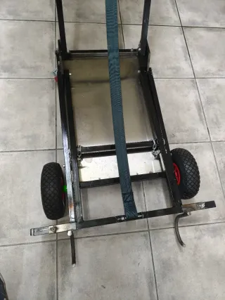 Carro para karts con cabrestante