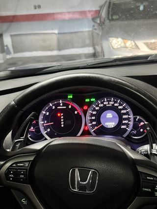Honda Accord 2010. 194.000km