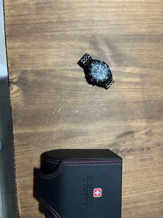Reloj Swiss Military Hanowa Negro y Plateado