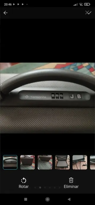 Maleta Samsonite gris con candado y iniciales JB