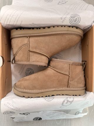 Botas UGG Ultra Mini Castanhas Tam 38
