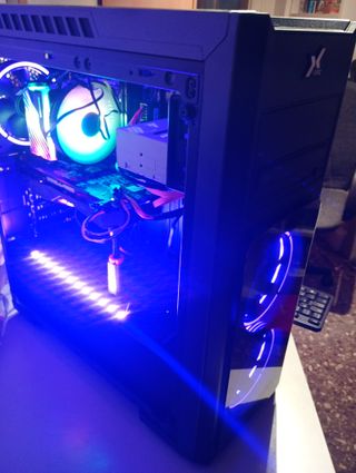 Ordenador i5 10th Gen 16GB RAM 8GB Gráfica