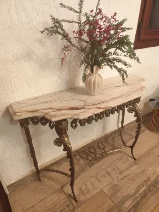 Consola Bronce Mármol Veteado 2cm