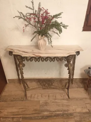 Consola Bronce Mármol Veteado 2cm