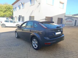 Ford Focus 2010