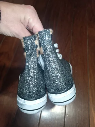 Botas brillantes animal print talla 38 nuevas