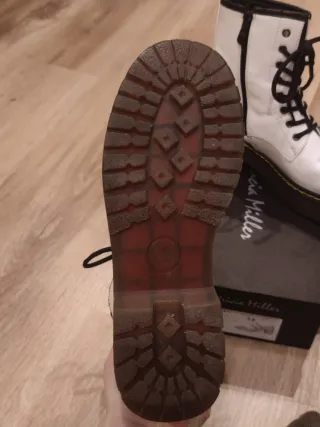 Botas imitación Dr. Martens blancas con plataforma