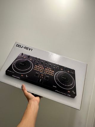Controlador DJ Pioneer DDJ-REV1 Nuevo Caja