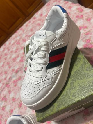 Nuove scarpe da tennis Gucci taglia 41