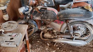 Moto Antigua Clásica