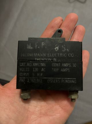 Interruptor de luz clásico