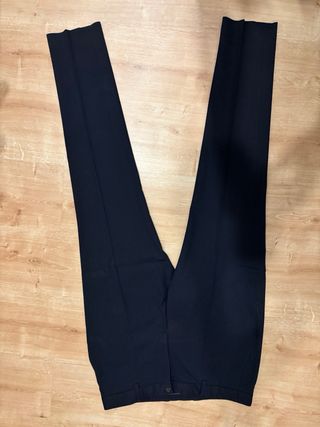 Traje azul oscuro Zara