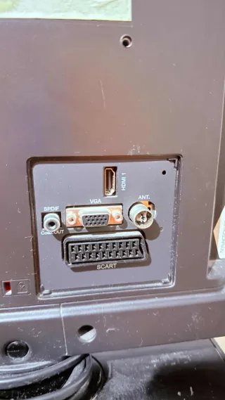 Monitor TV HDMI 22 pulgadas