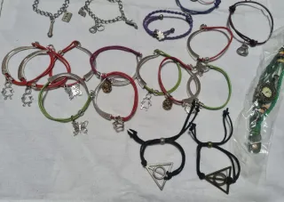 Surtido de 41 pulseras bisutería