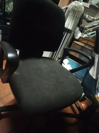 Silla de escritorio negra