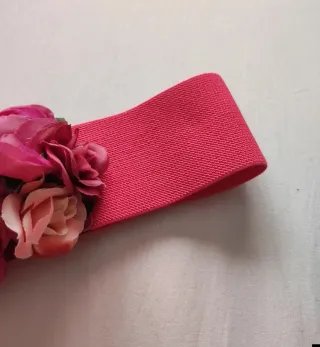 Cinturón fucsia con flores SOLO ENVIO