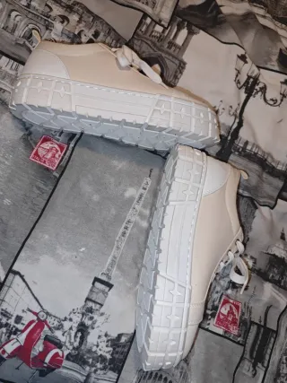 Zapatillas blancas mujer