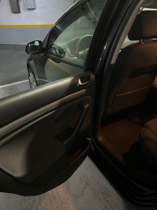 Volkswagen Golf 2004