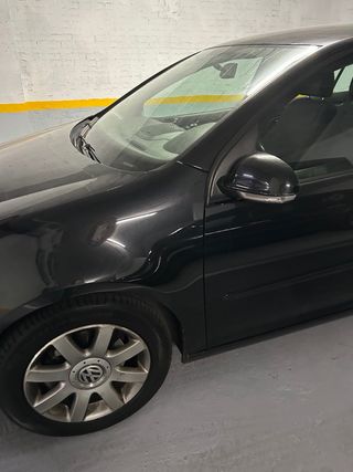 Volkswagen Golf 2004