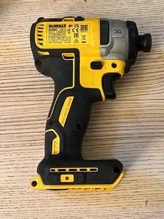 Atornillador de Impacto Dewalt 18V XR Brushless