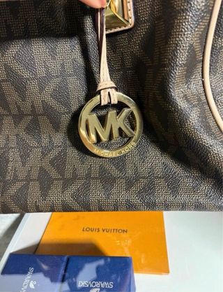 Bolso Michael Kors Piel Marrón y Dorado