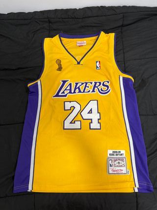Camiseta Kobe Bryant Lakers 24 Mitchell & Ness XL