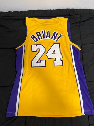 Camiseta Kobe Bryant Lakers 24 Mitchell & Ness XL
