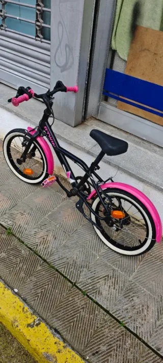 Bicicleta Infantil 16 Rosa y Negra