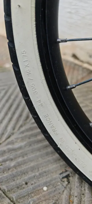 Bicicleta Infantil 16 Rosa y Negra