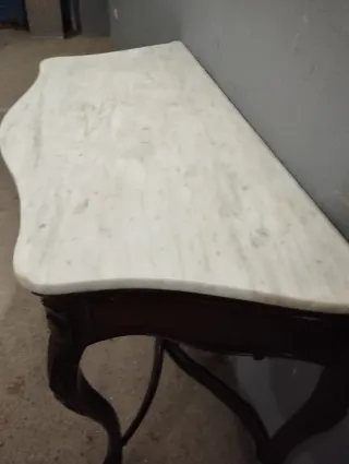 Consola antigua mármol y madera