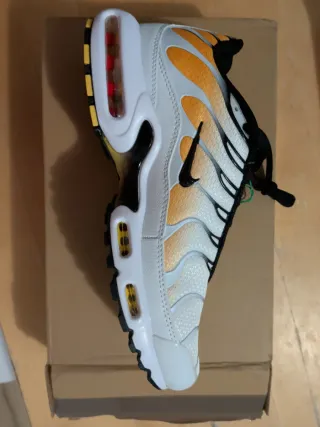 Zapatillas Nike Air Max Plus TN Blancas Naranja