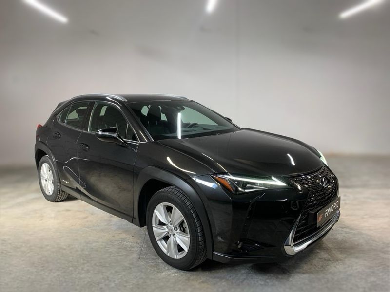 Lexus UX 2021 - foto 1