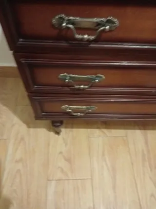 Cómoda o peinadora de madera,  medidas 40/90/70 de