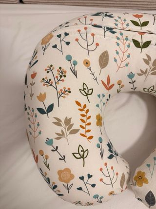 Cojín de lactancia Betribe floral