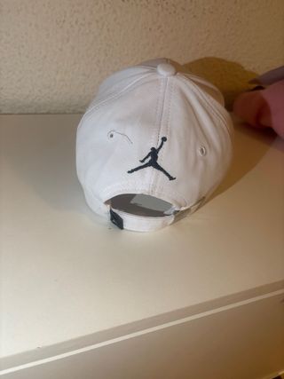 Gorra Jordan Blanca