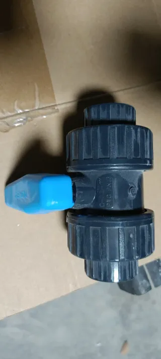 Válvula PVC 32mm Cierre Palanca Azul