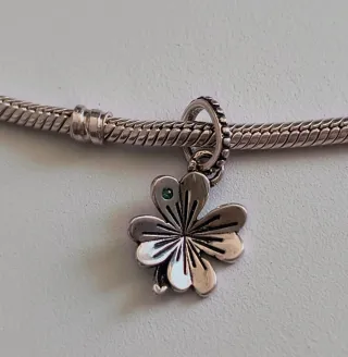 Charm Pandora Quadrifoglio Portafortuna