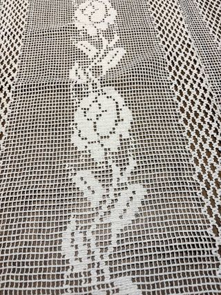 Toalha de mesa renda 153x231cm