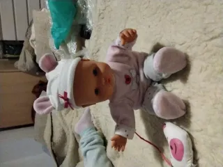 Muñeca Nenuco famosa quiere mimitos