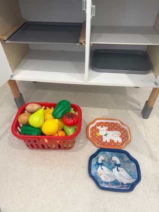 Cocinita de juguete de madera