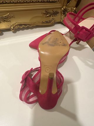 Sandalias Lodi Piel y Malla Fucsia