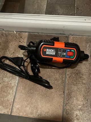 Caricabatterie Black & Decker 6V/12V
