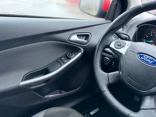 Ford Focus 2013 SOLO 83.000 KM UNICO DUEÑO 130€/ME