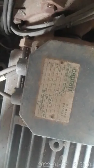 2 motores con turbina para agua 20 CV