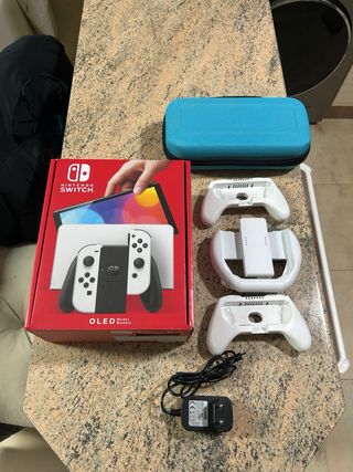 Nintendo Switch OLED + Accesorios