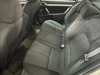 Peugeot 407, año 2006.